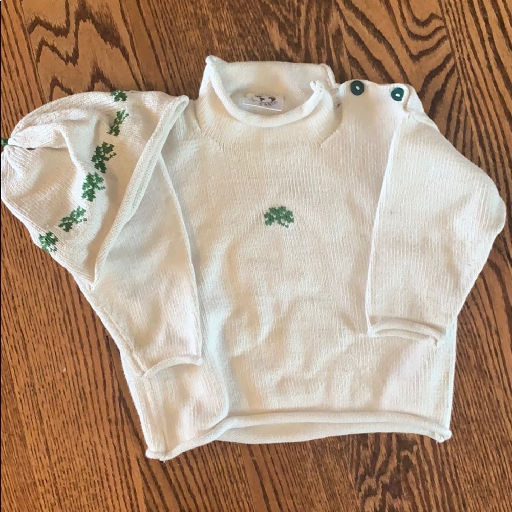 Fleece on Earth hand knit hat and sweater